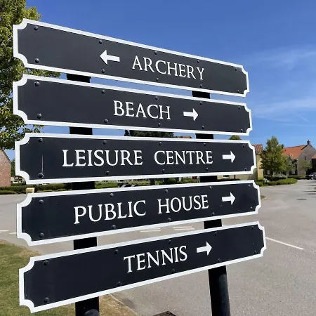 度假居 New England - Part Of The The Bay Village With Pool, Gym And Direct Access, Pub, Restaurant, Tennis And Meadows Walks