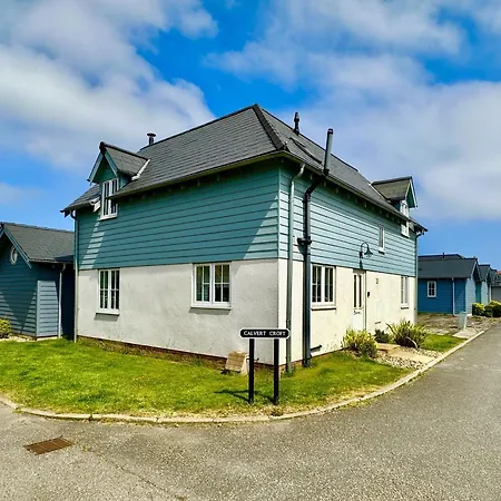 Vakantiehuis New England - Part Of The The Bay Village With Pool, Gym And Direct Access, Pub, Restaurant, Tennis And Meadows Walks Filey